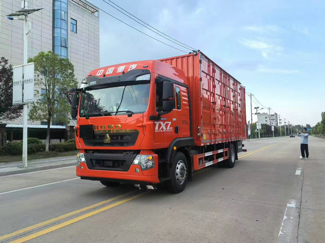 �����������Ʒ܇��10����