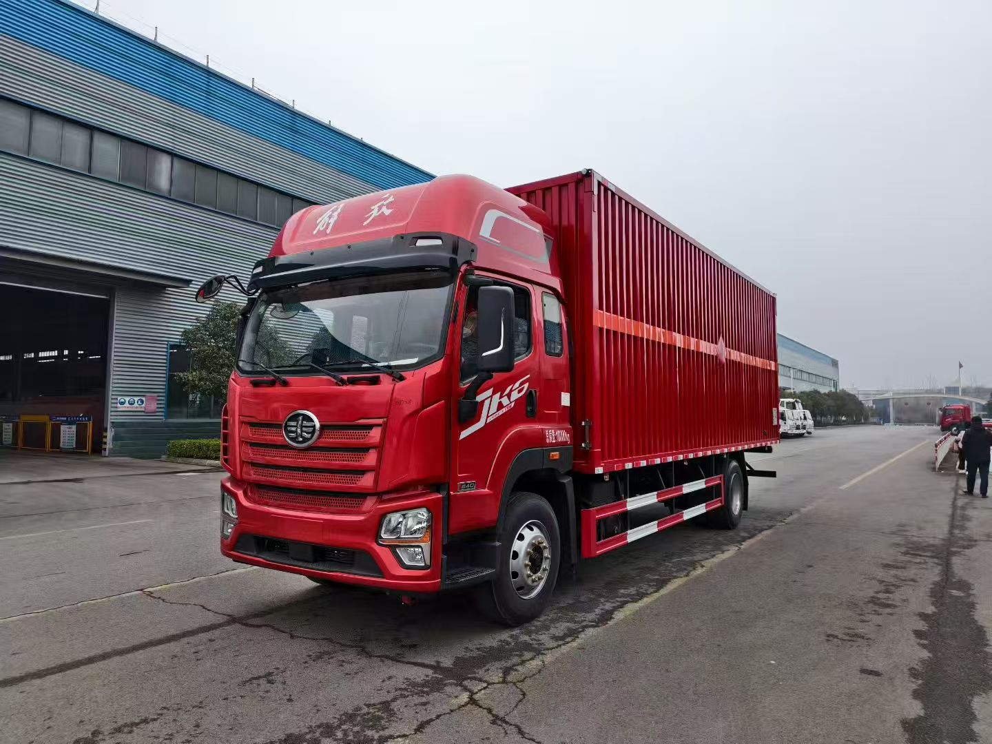 ���JK6Σ�U(xi��n)Ʒ܇(ch��)��6.8-7.6�ף�